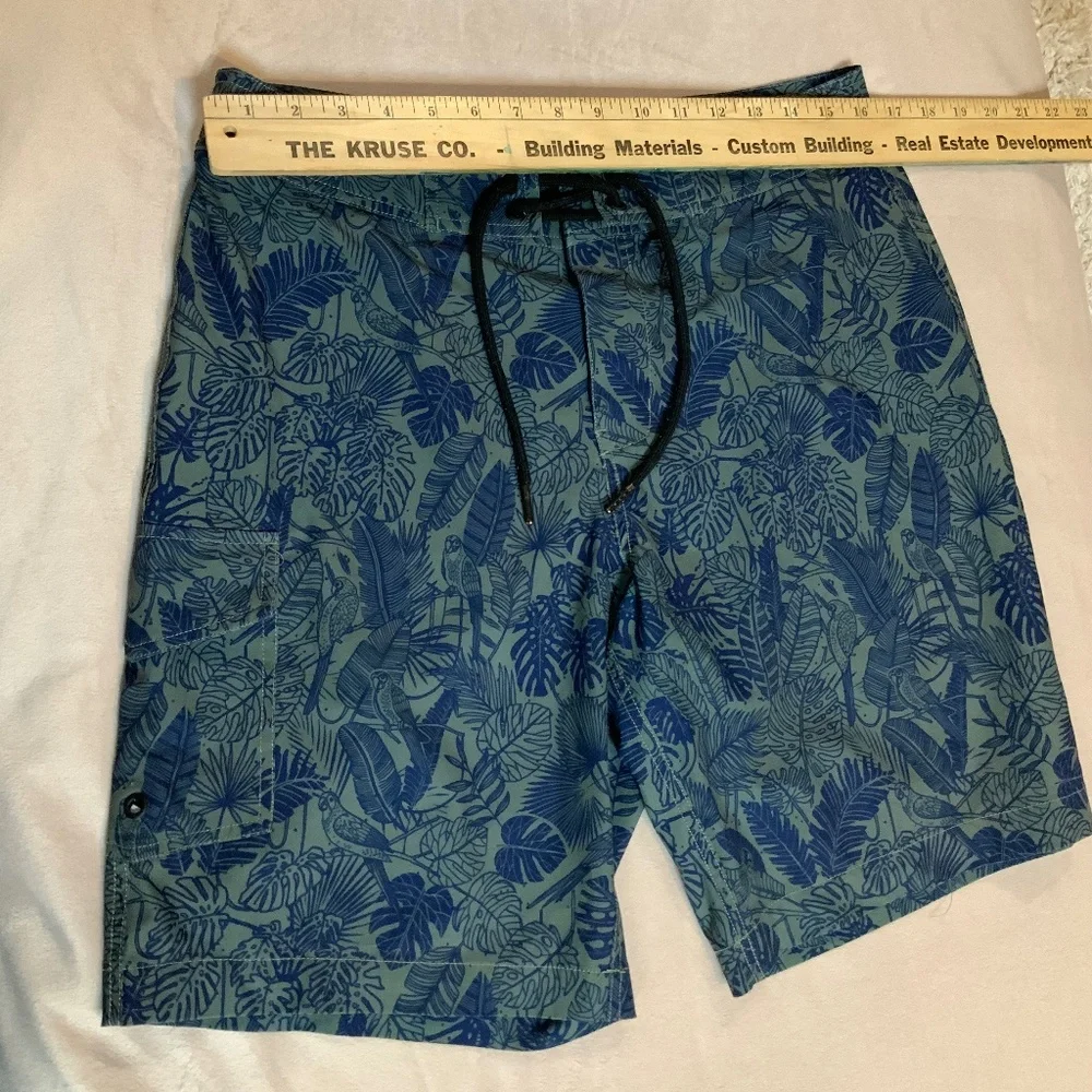 Goodthreads Blue Green 31 Board shorts Swim Boat Surf Coastal Cottagecore